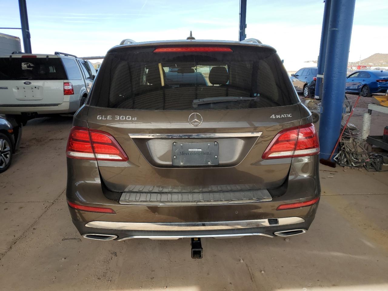 2016 Mercedes-Benz GLE - Image 6