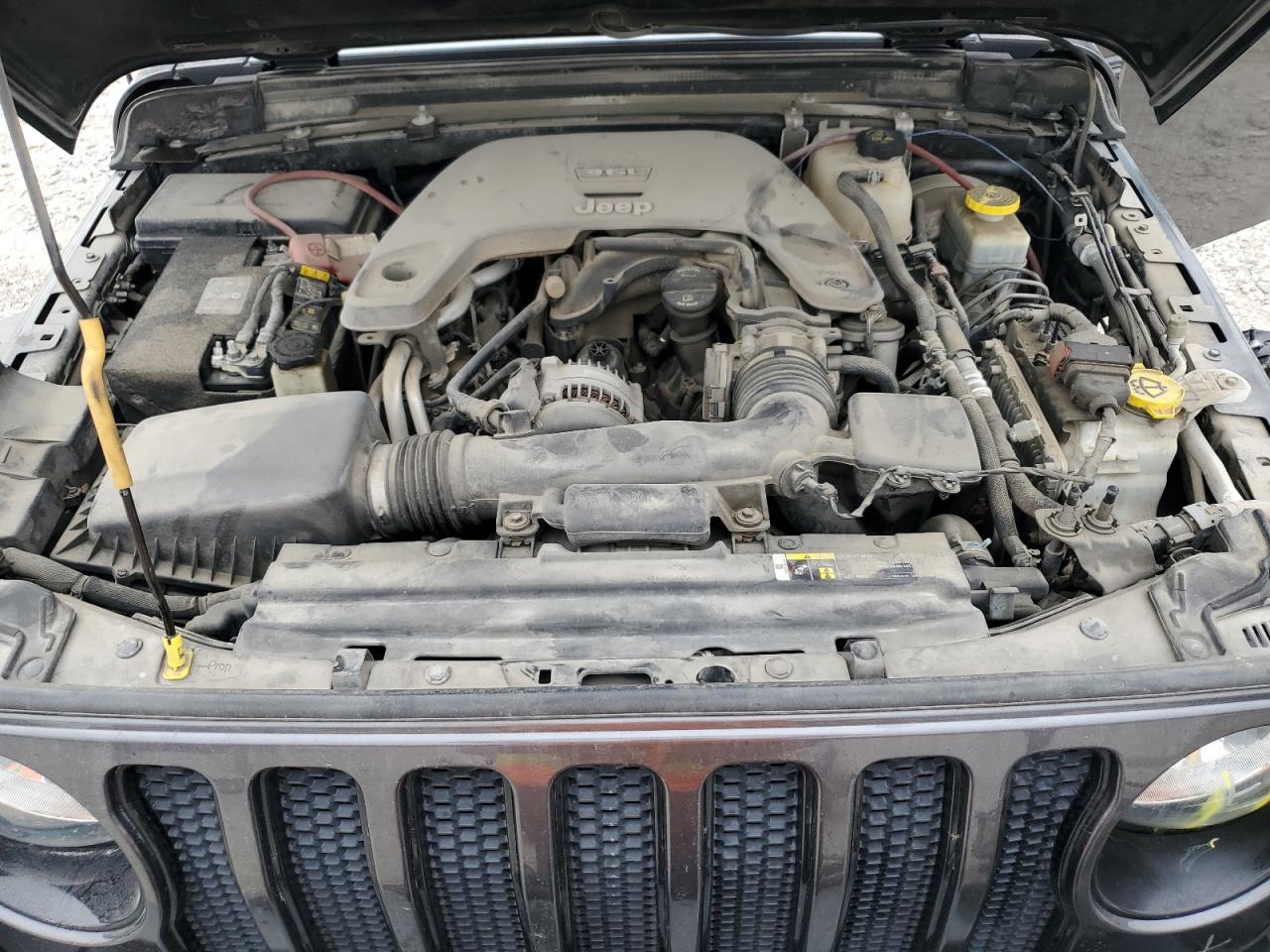 2020 Jeep Wrangler - Image 12