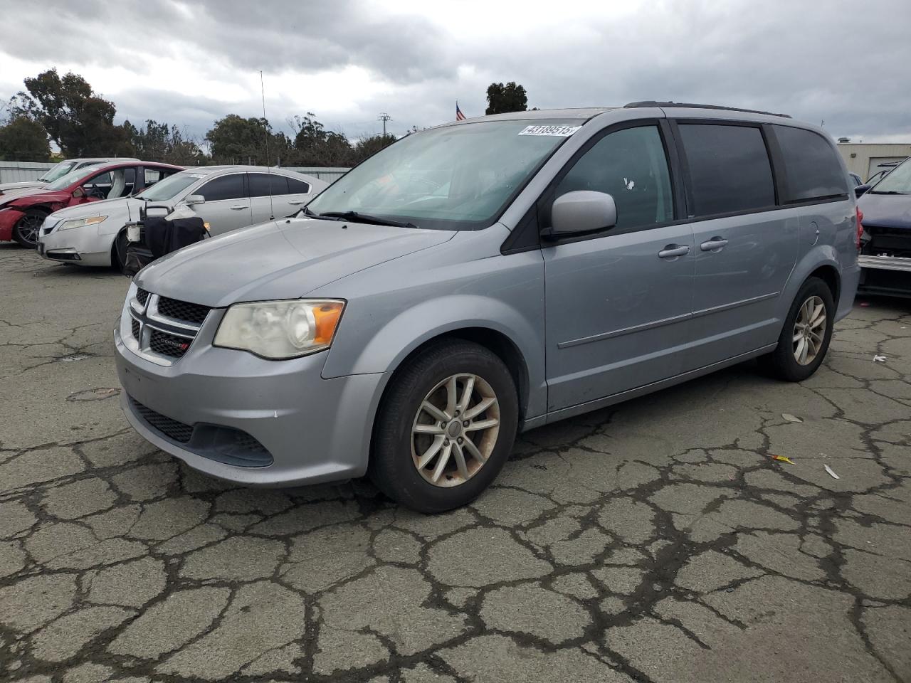 2013 Dodge Caravan - Image 1