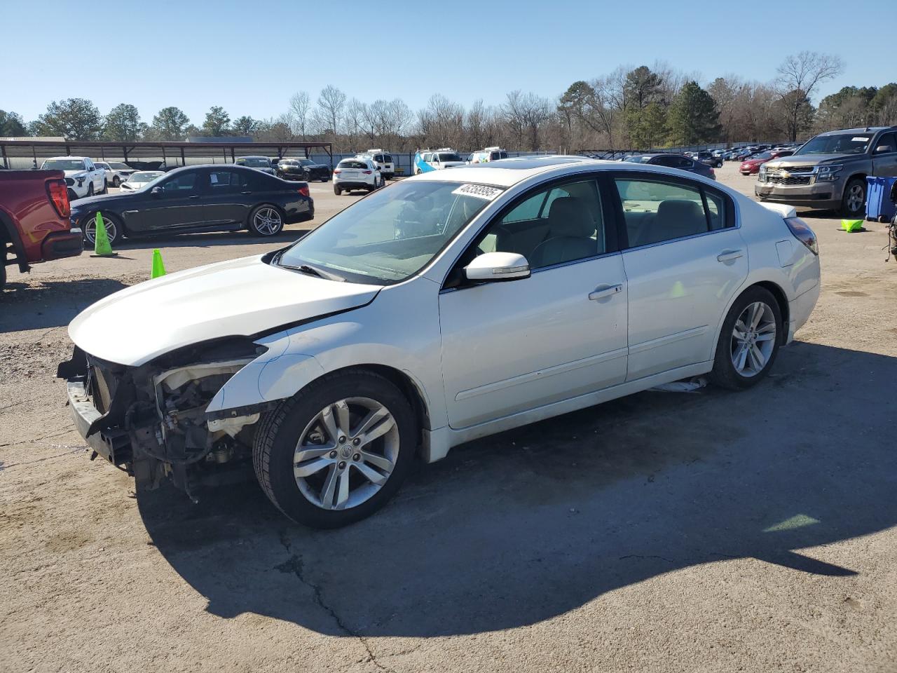 2010 Nissan Altima - Image 1