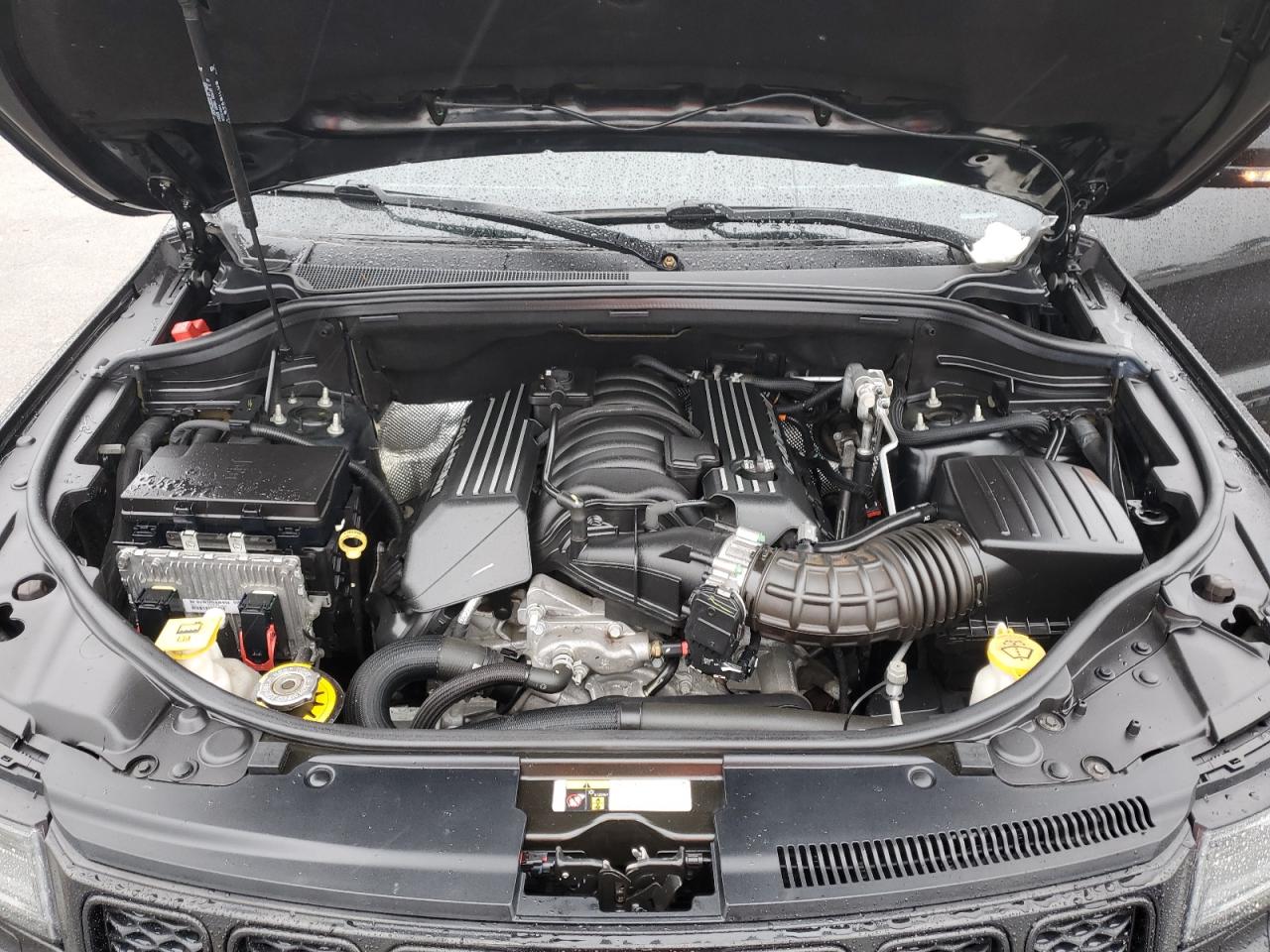 2020 Jeep Grand Cherokee - Image 12