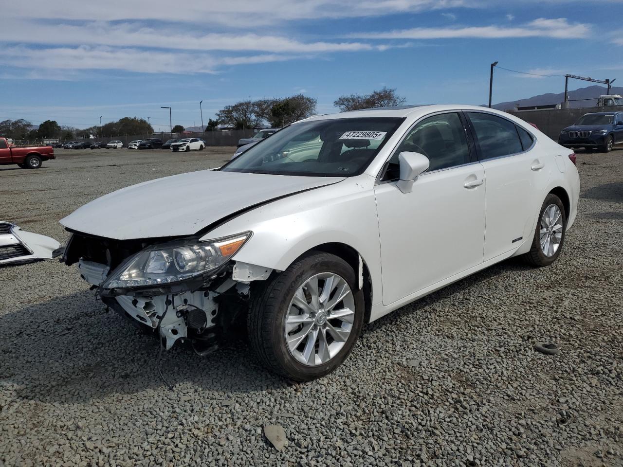2013 Lexus ES - Image 1