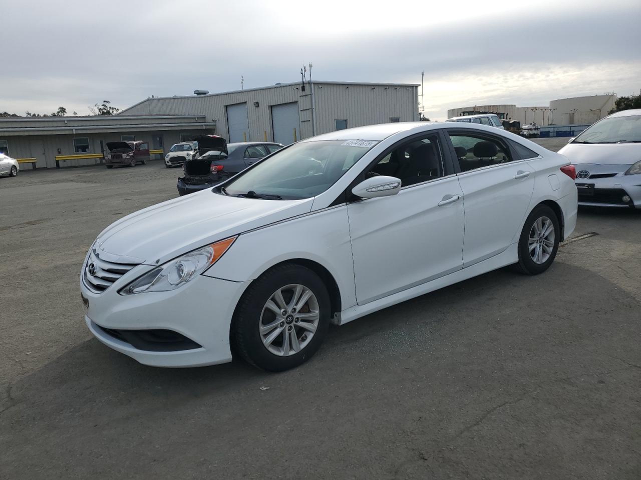 2014 Hyundai Sonata - Image 1