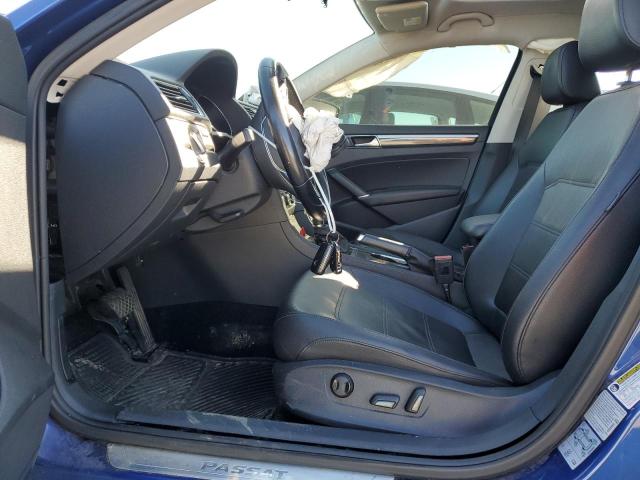  VOLKSWAGEN PASSAT 2016 Синий