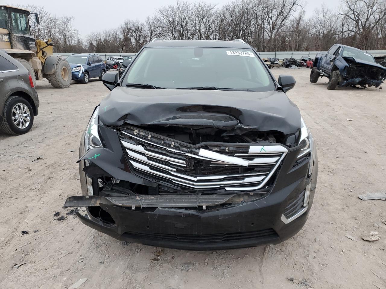 2018 Cadillac XT5 - Image 5