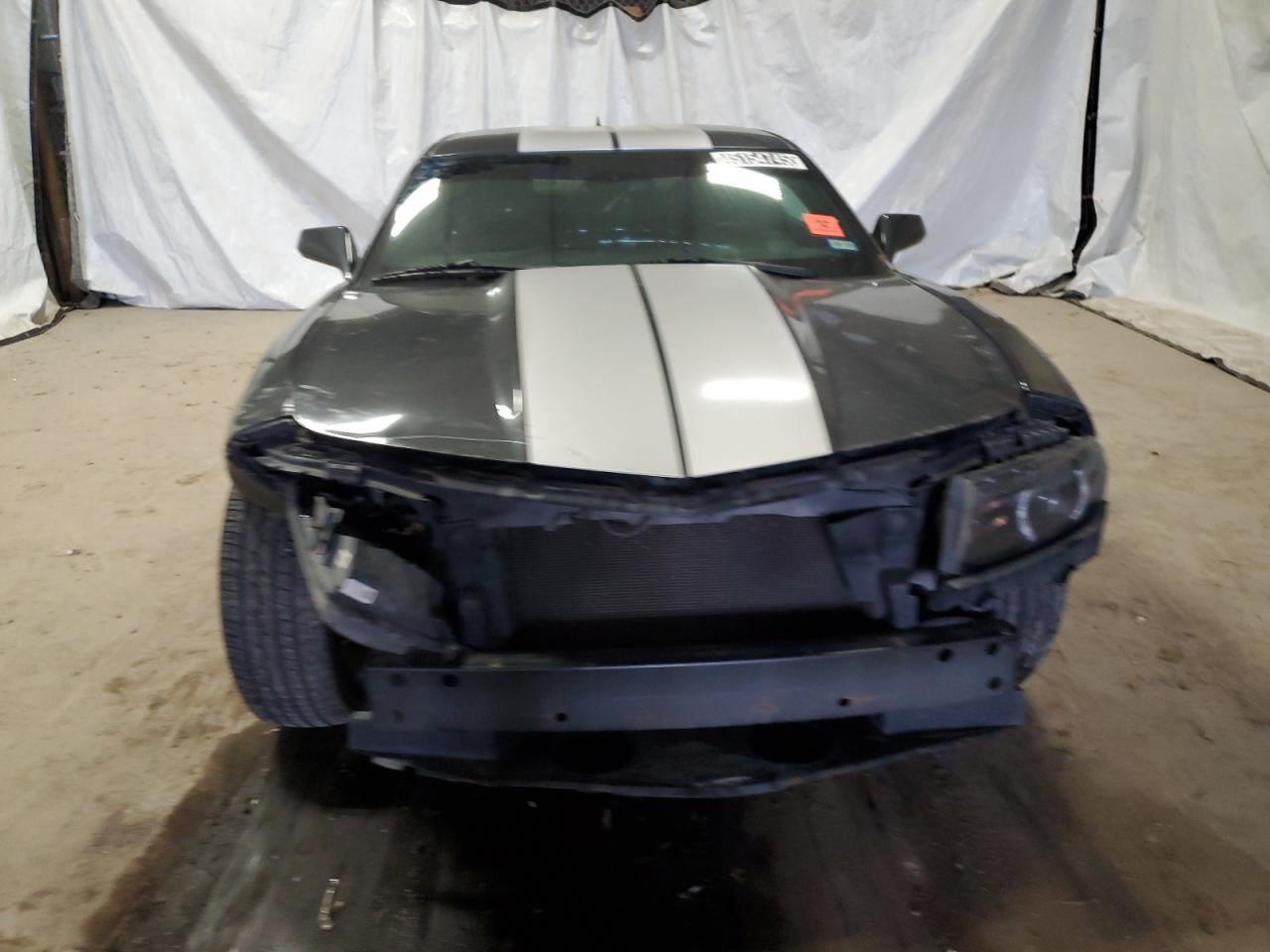 2015 Chevrolet Camaro - Image 5