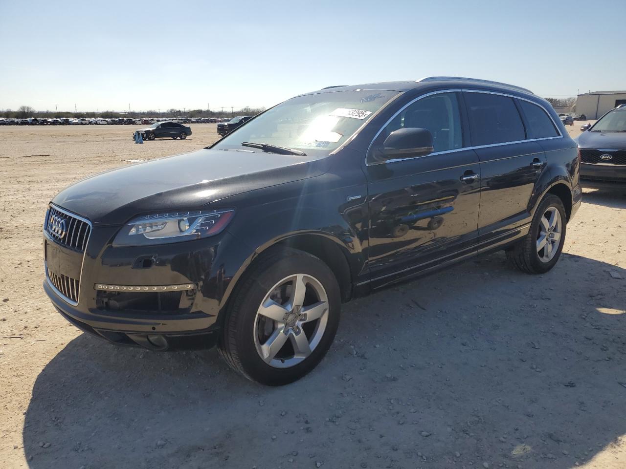 2015 Audi Q7 - Image 1