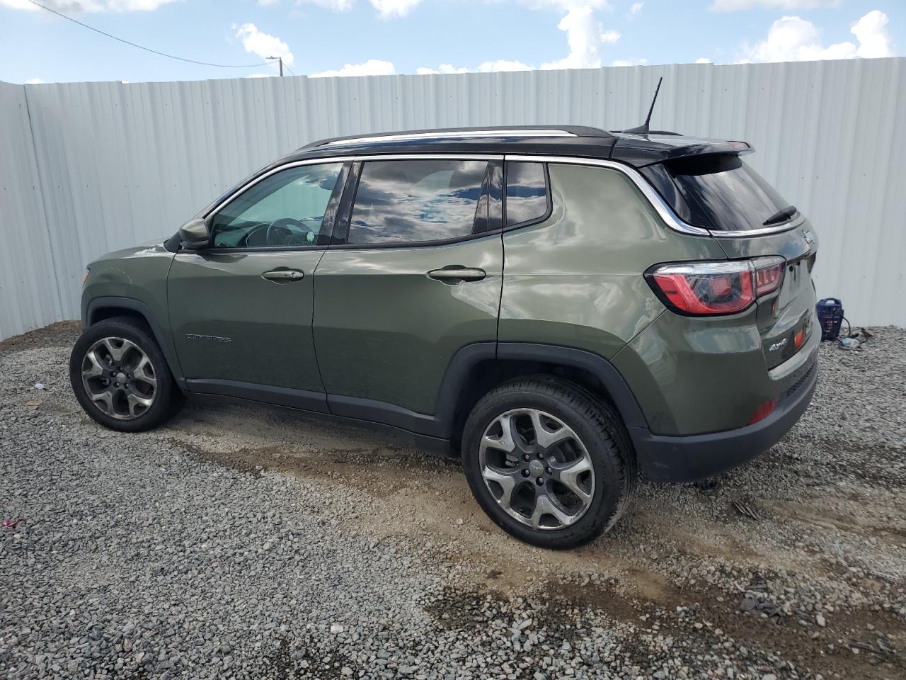 2019 Jeep Compass - Image 2