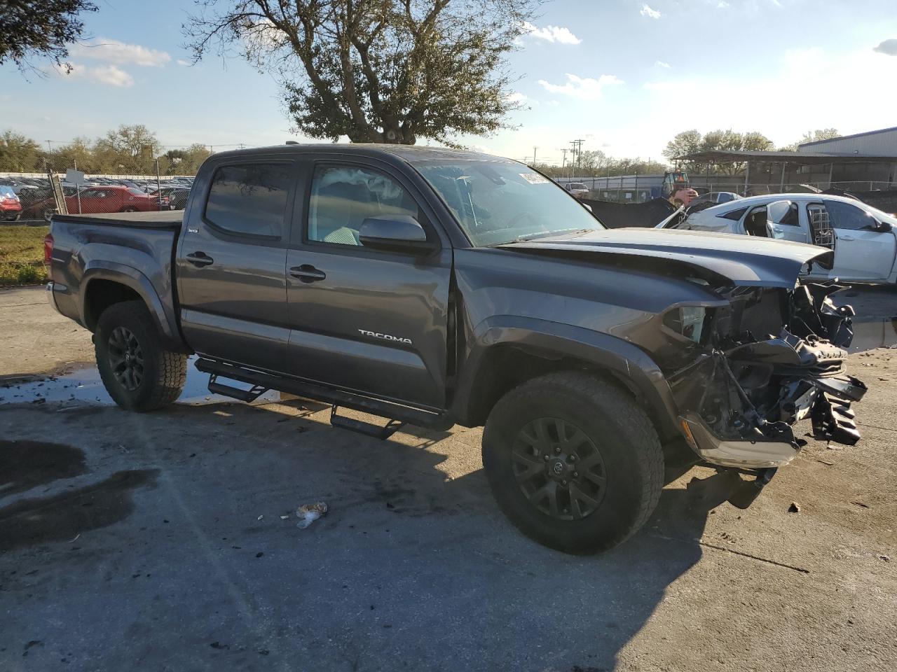 2021 Toyota Tacoma - Image 4