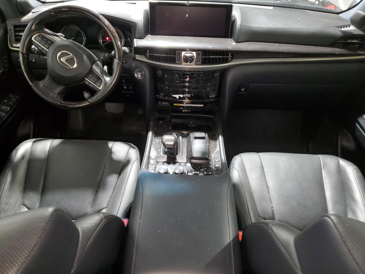 2021 Lexus LX - Image 8