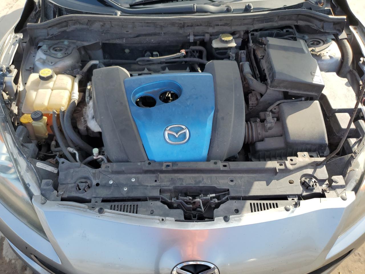 2012 Mazda 3 - Image 11