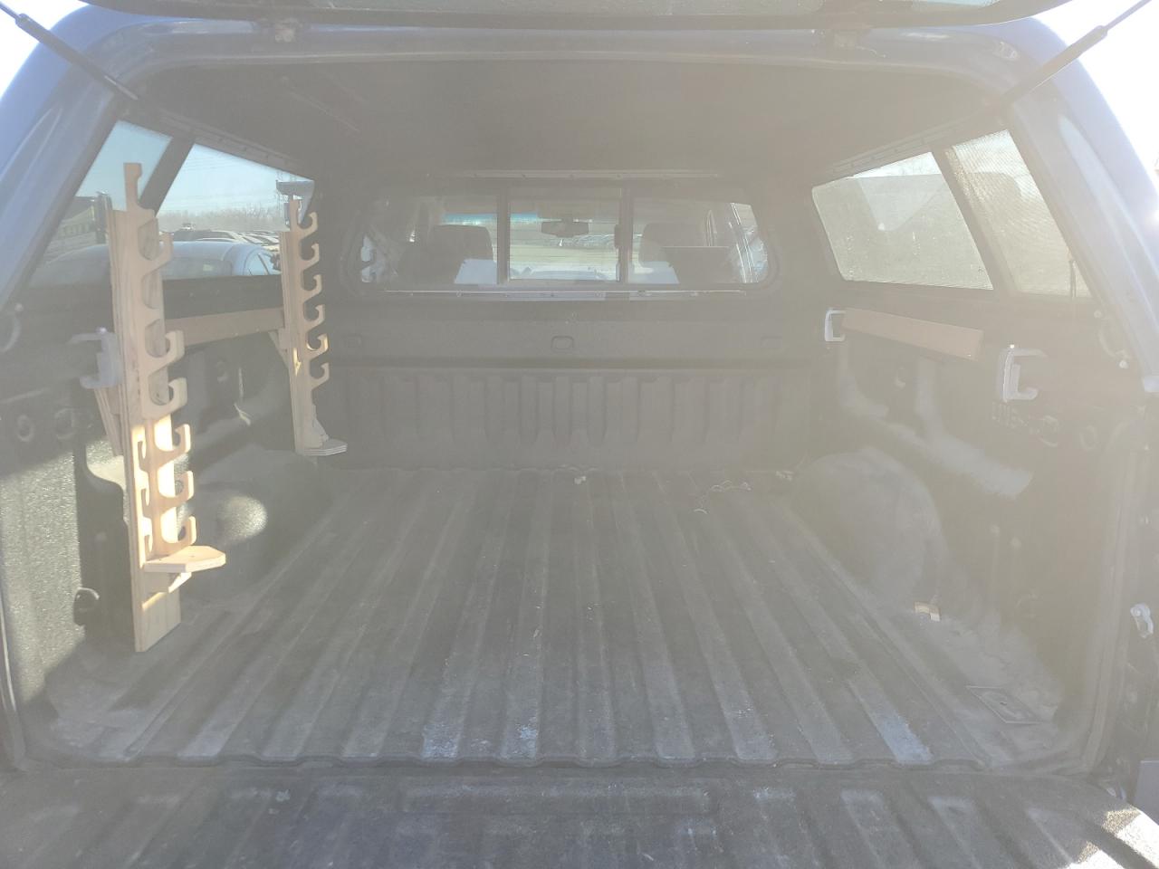 2016 GMC Sierra - Image 6
