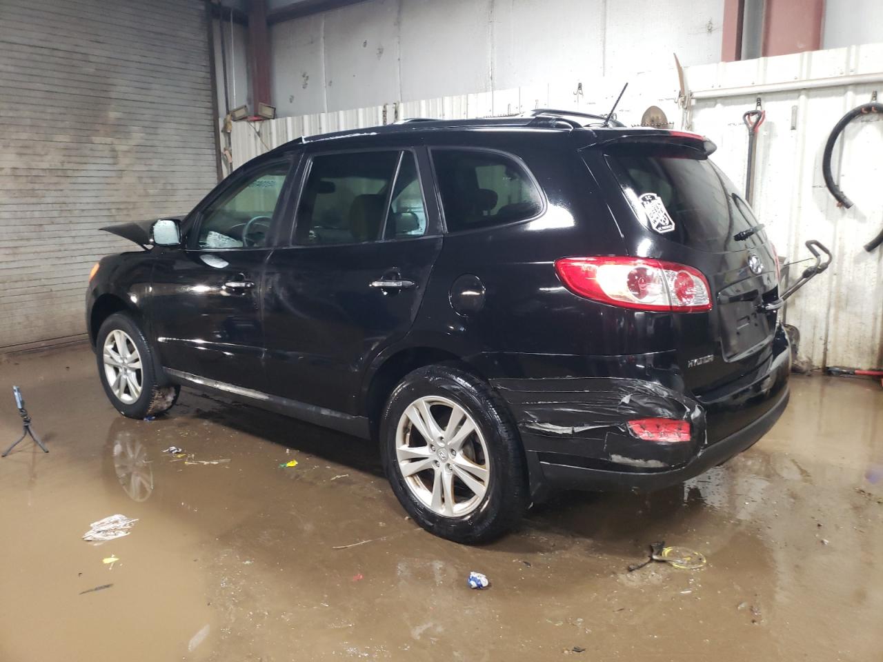 2011 Hyundai Santa Fe - Image 2