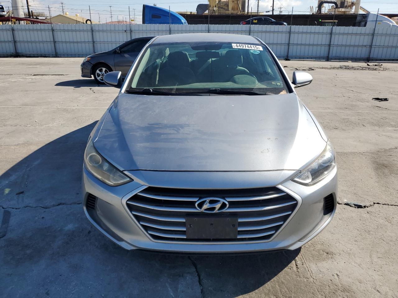 2017 Hyundai Elantra - Image 5