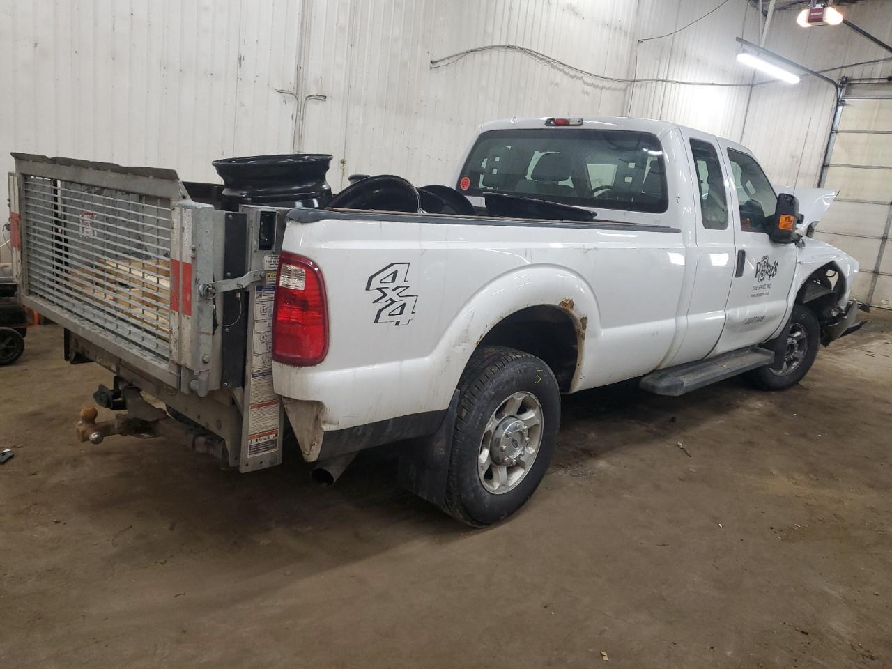 2016 Ford F250 - Image 3