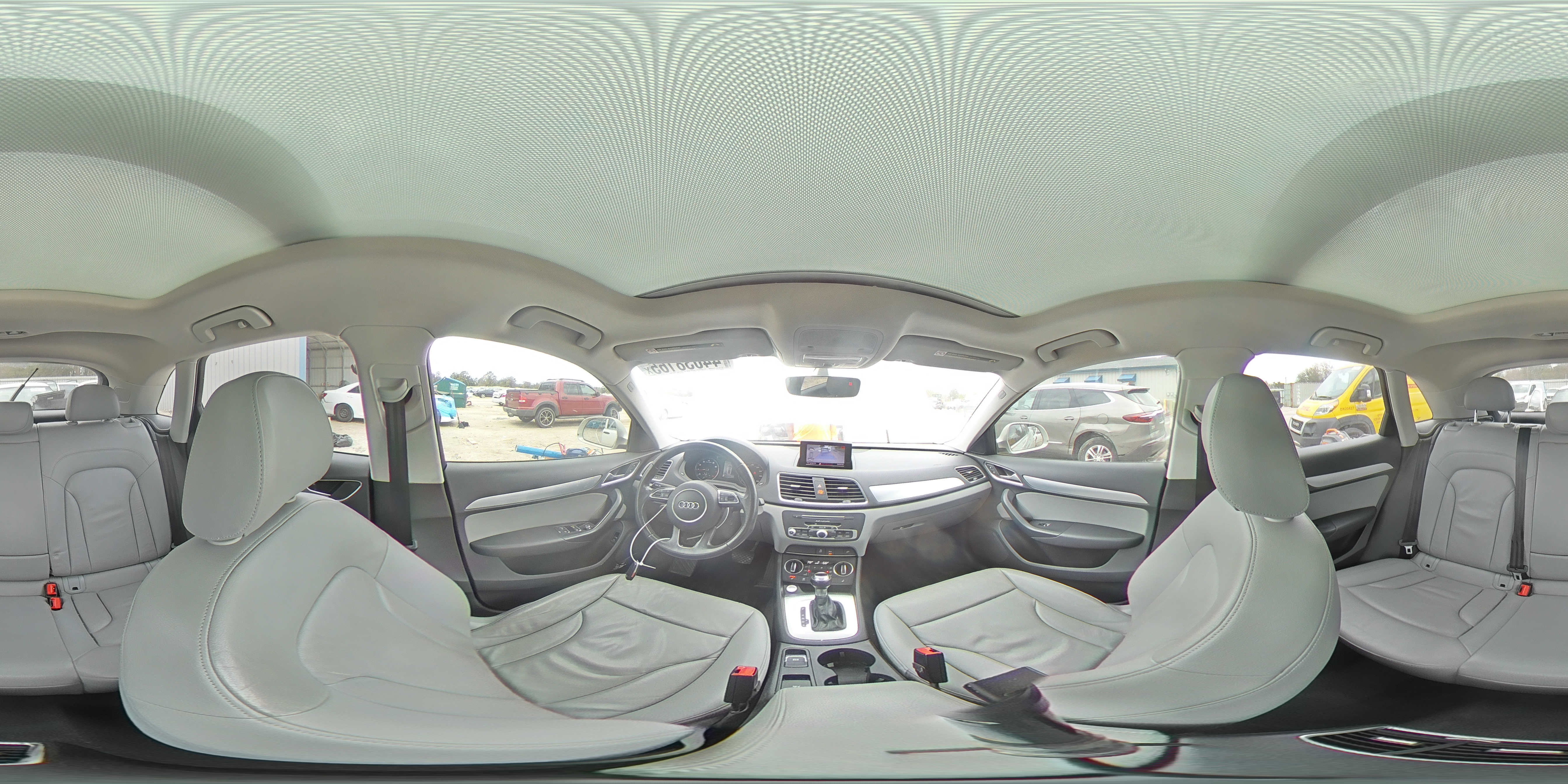 2016 Audi Q3 - Image 15