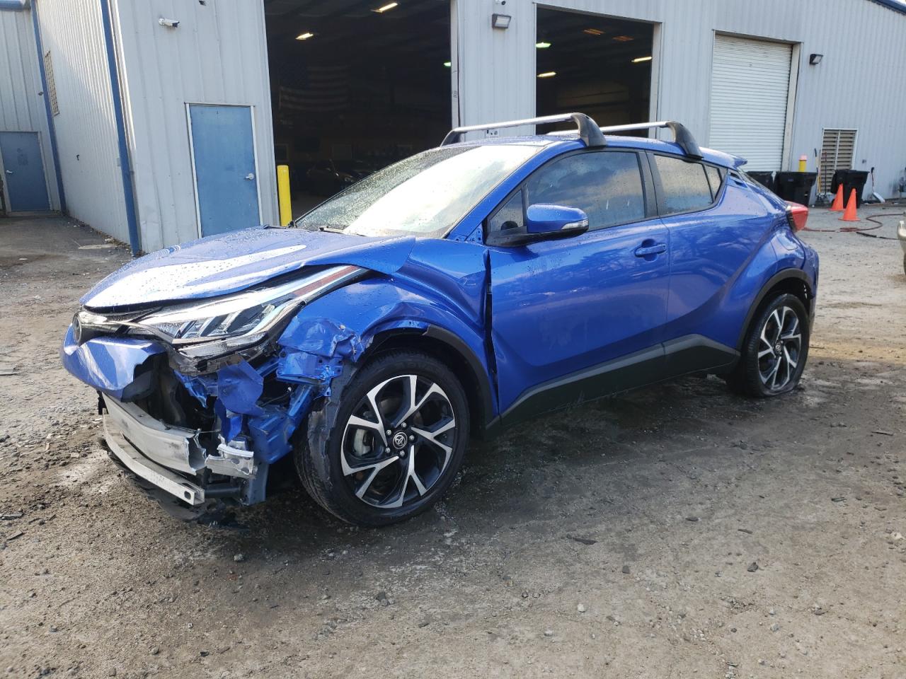 NMTKHMBXXMR121980 TOYOTA C-HR 2021