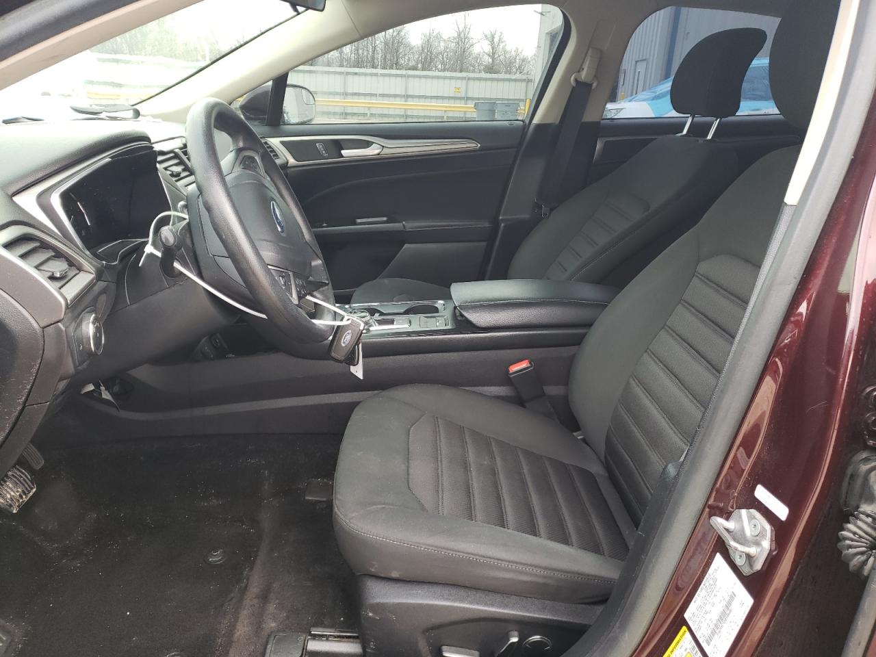 3FA6P0H7XHR348686 FORD FUSION 2017