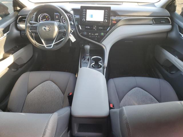  TOYOTA CAMRY 2022 Серебристый