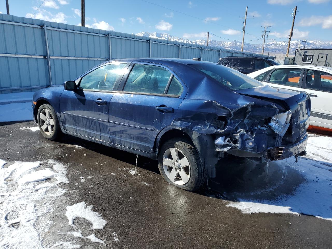 2007 Ford Fusion - Image 2