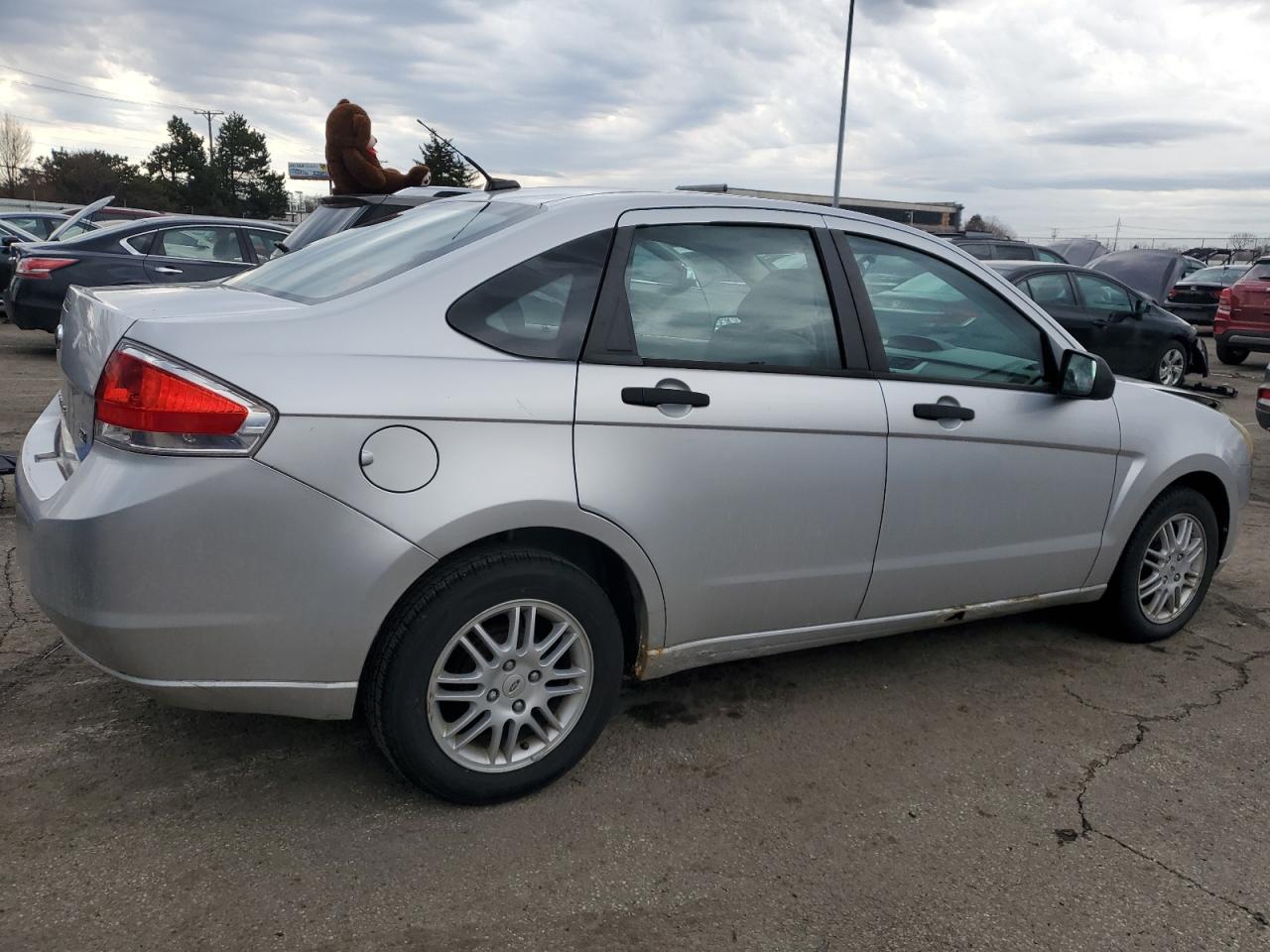 2010 Ford Focus - Image 3