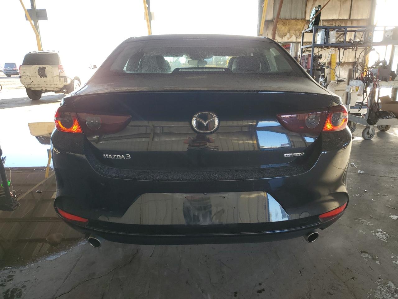 2021 Mazda 3 - Image 6