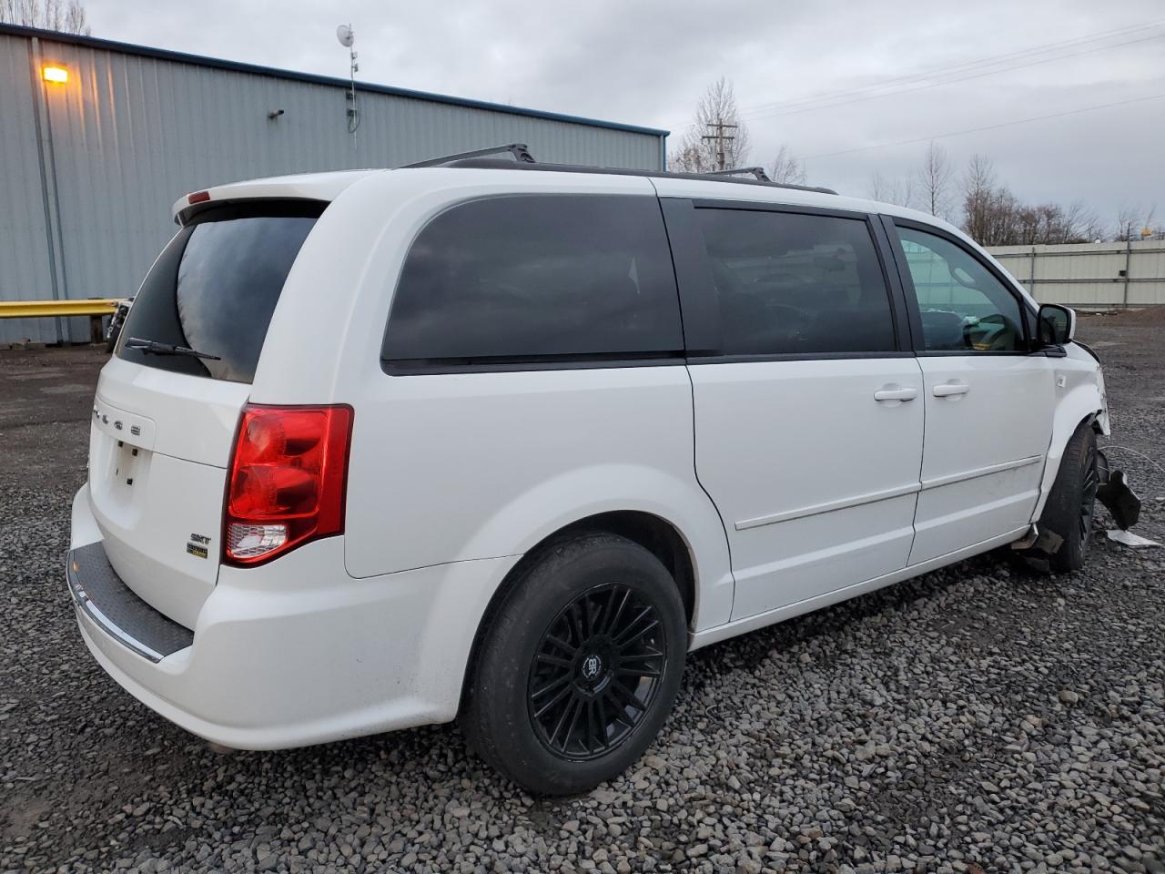2014 Dodge Caravan - Image 3