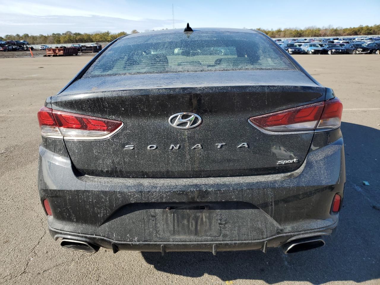 2018 Hyundai Sonata - Image 6