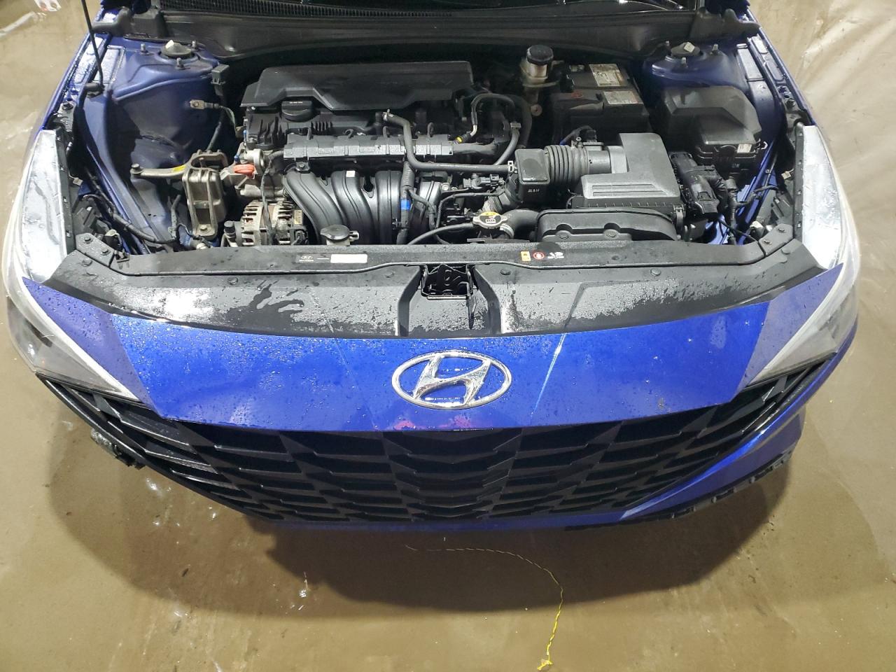 2021 Hyundai Elantra - Image 11