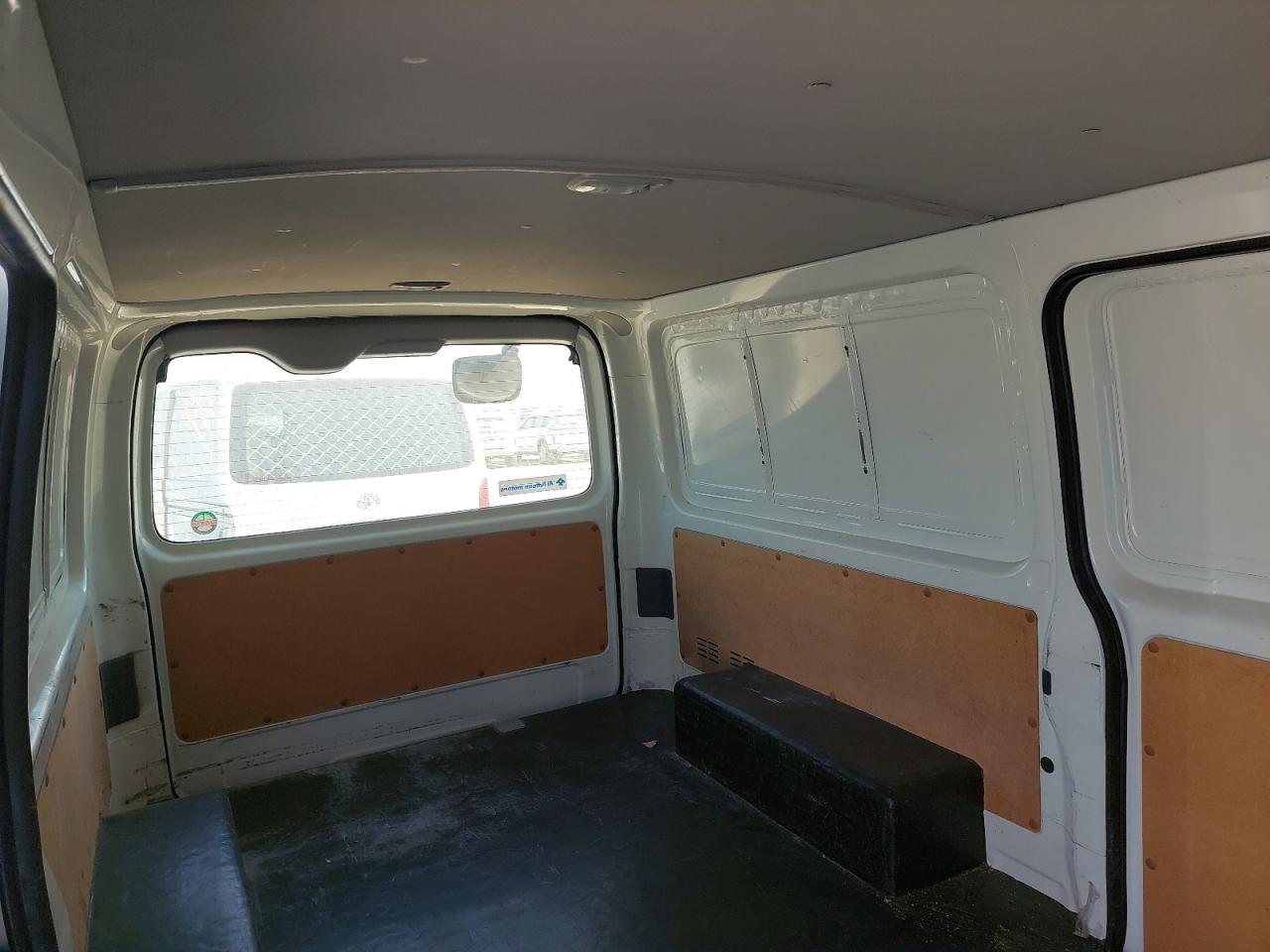 JTFHX02P4P0128977 - 2023 Toyota Hiace - #43499865