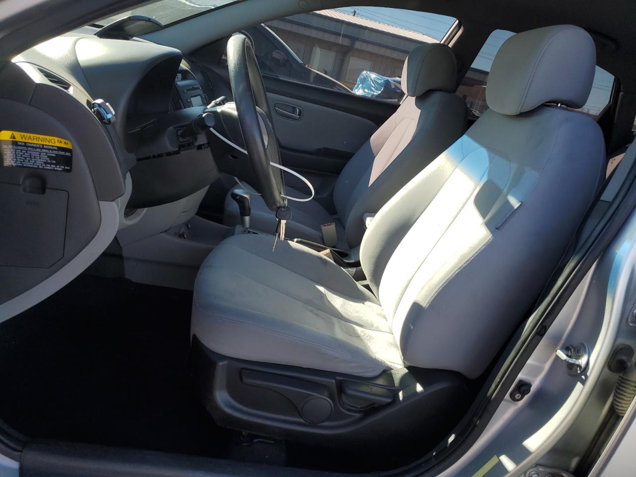 2009 Hyundai Elantra - Image 7