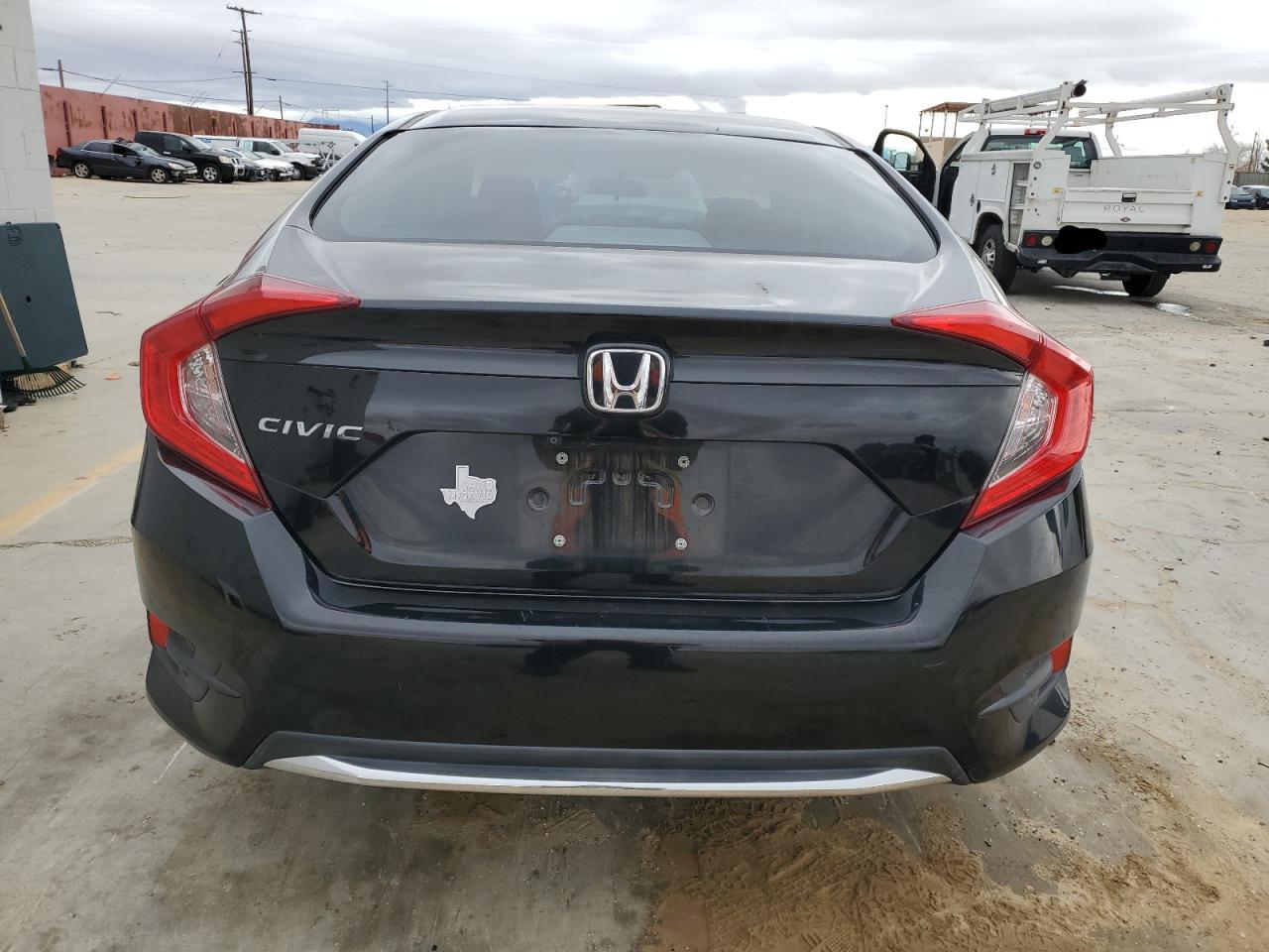 2019 Honda Civic - Image 6