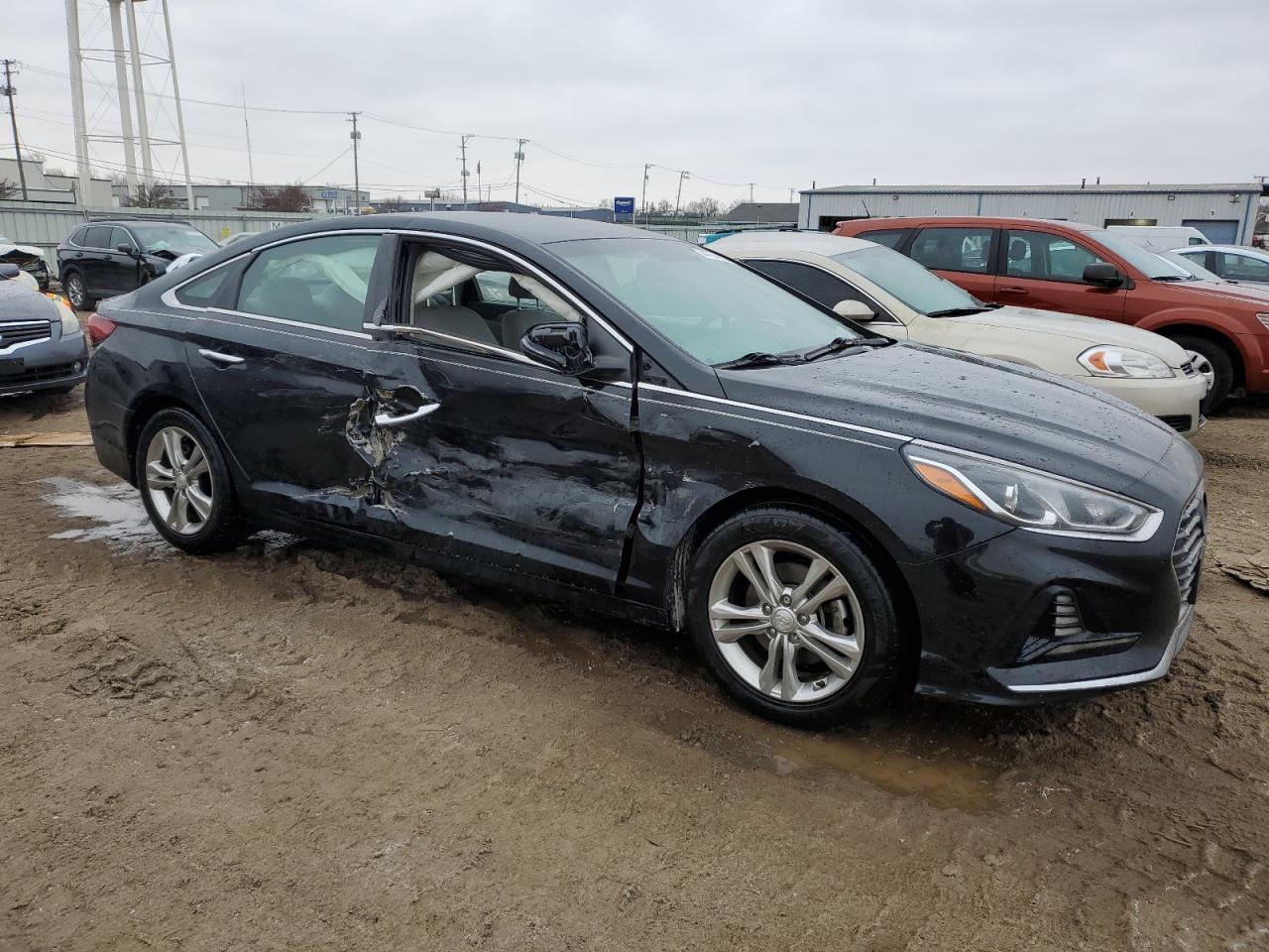 2018 Hyundai Sonata - Image 4