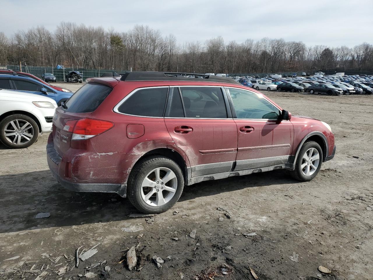 2014 Subaru Outback - Image 3