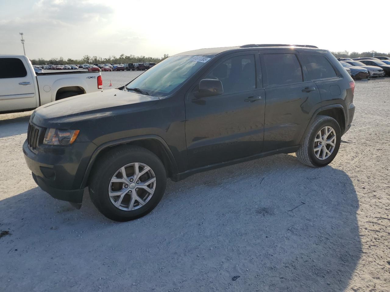 2011 Jeep Grand Cherokee - Image 1