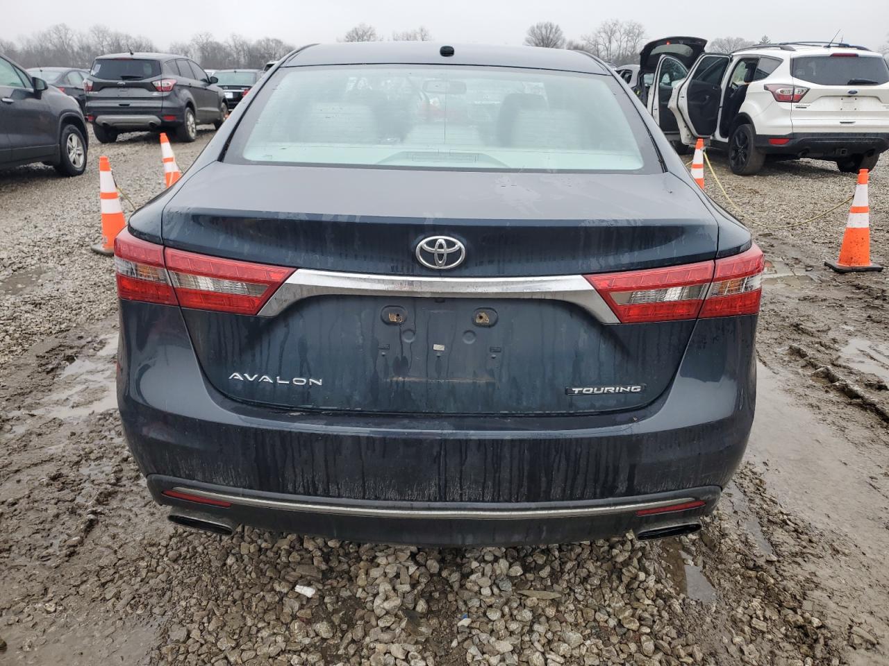 2016 Toyota Avalon - Image 6