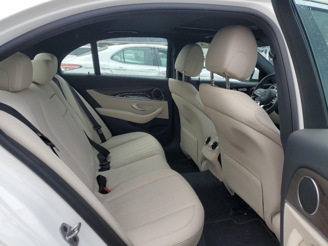 2020 Mercedes-Benz E-klasse - Image 10