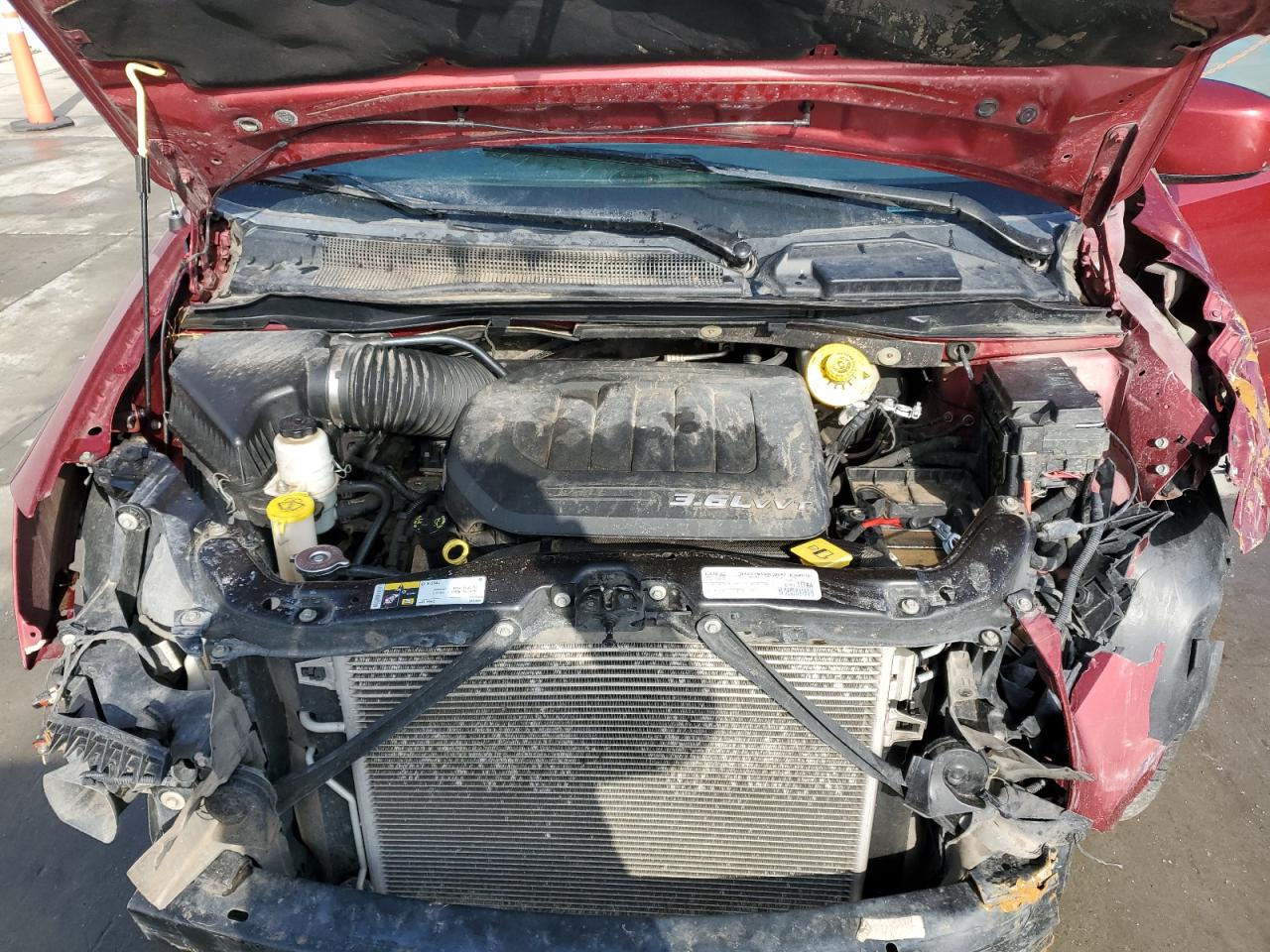 2015 Dodge Caravan - Image 12