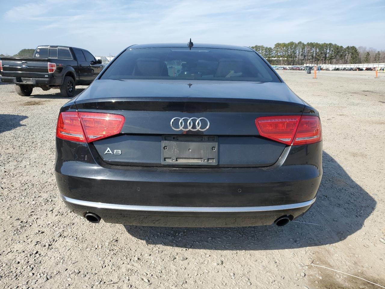 2014 Audi A8 - Image 6