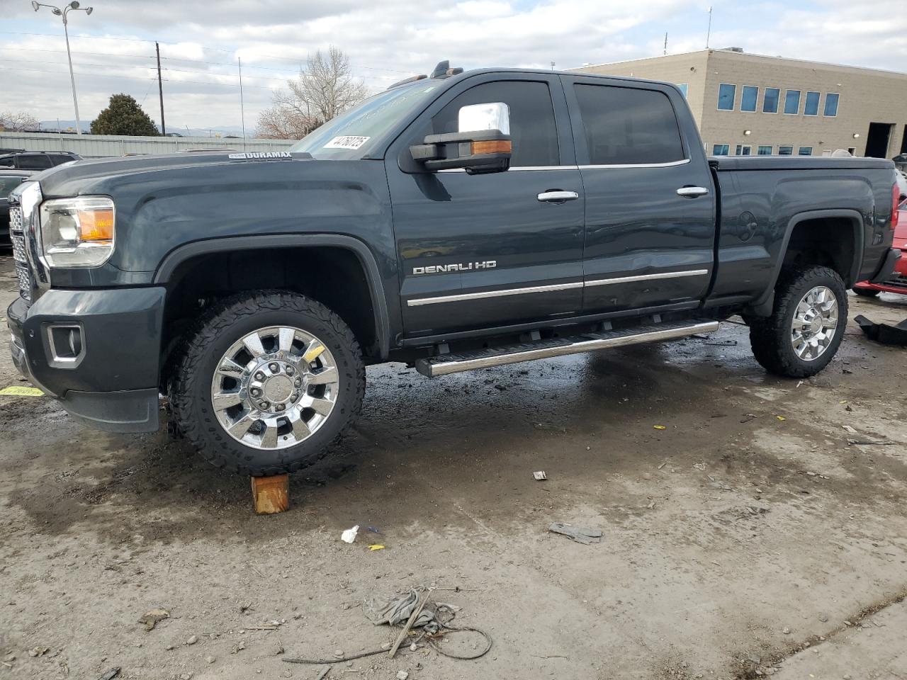 2019 Gmc Sierra K2500 Denali for Sale in Littleton, CO - Burn - Engine