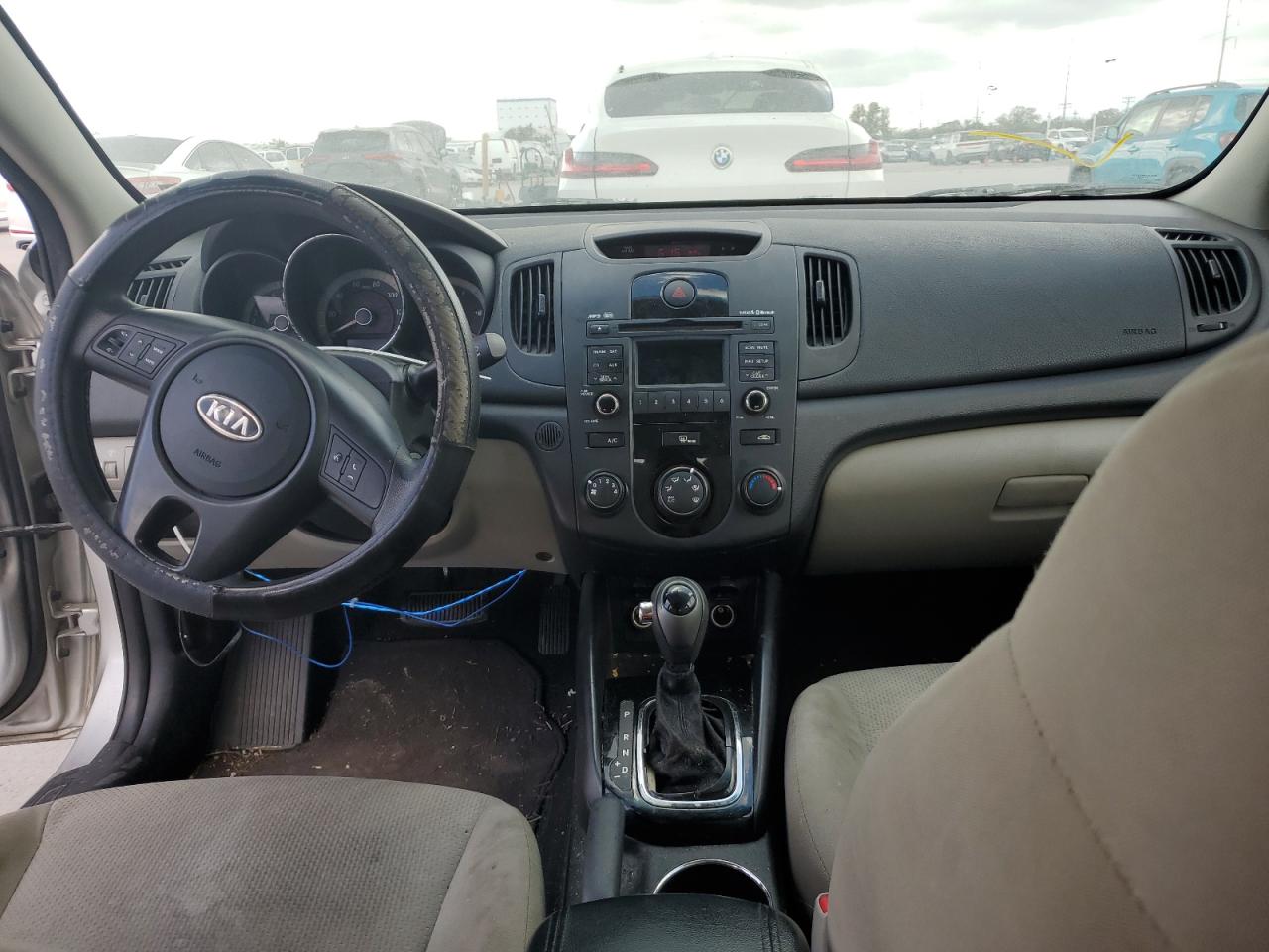 2013 Kia Forte - Image 8