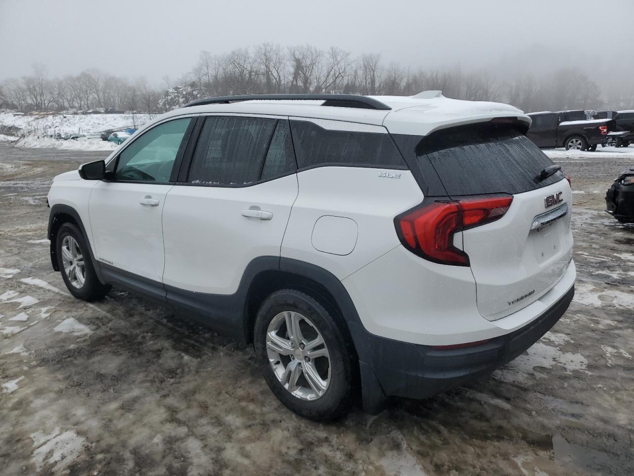 2020 GMC Terrain - Image 2