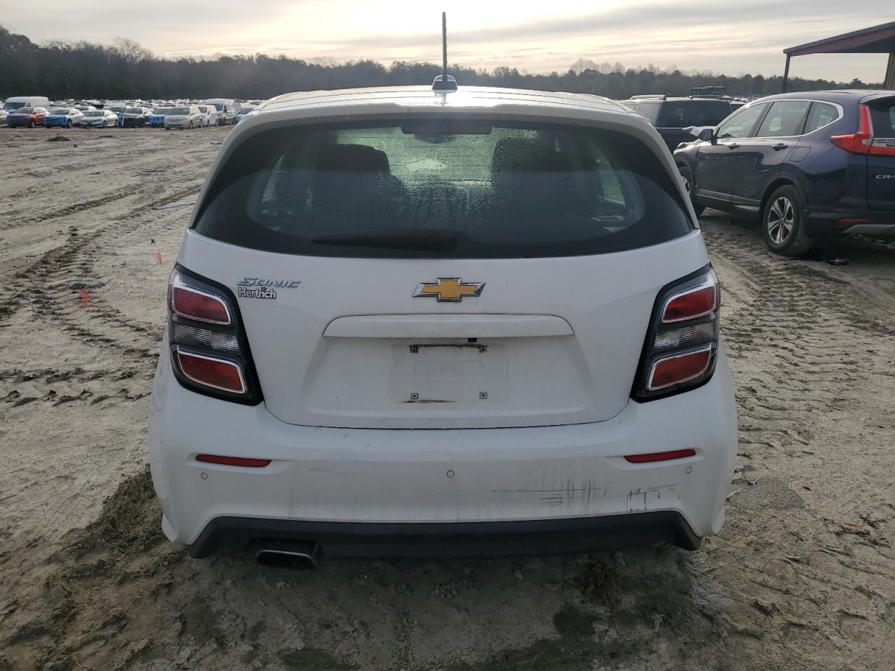 2020 Chevrolet Sonic VIN: 1G1JG6SB7L4127383 Lot: 44744535