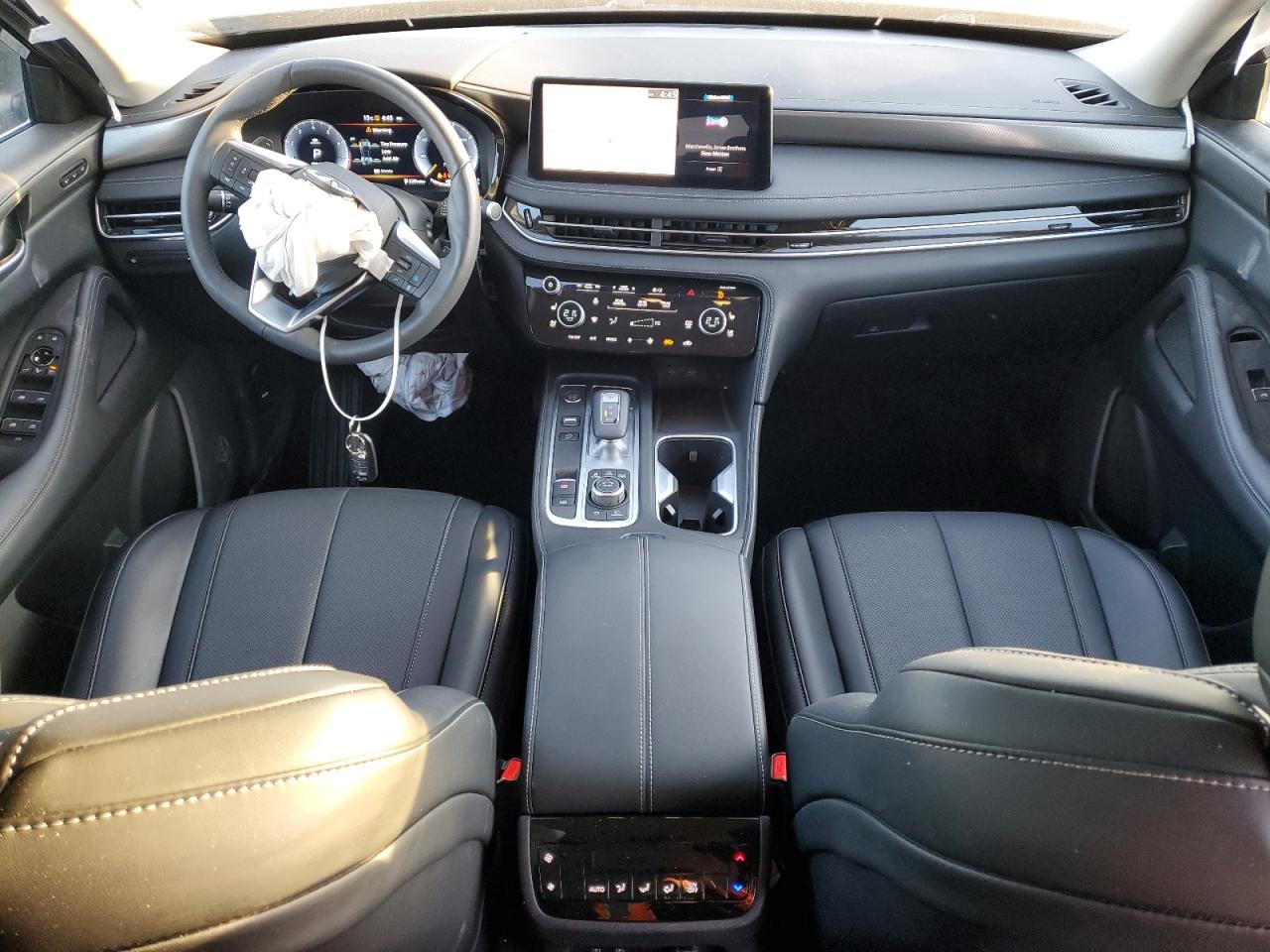 2024 Infiniti QX60 - Image 8