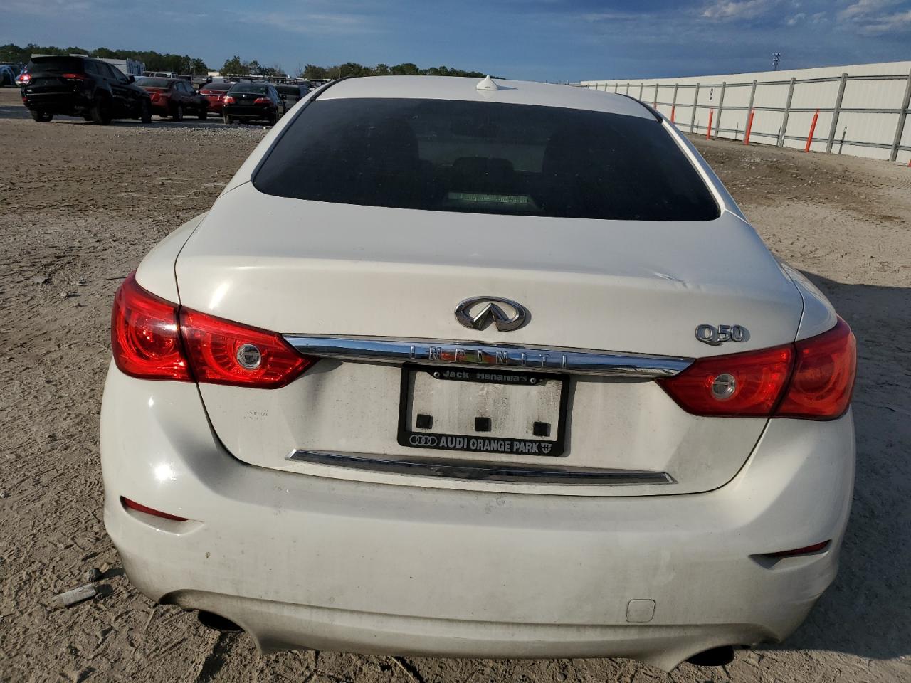 2017 Infiniti Q50 - Image 6