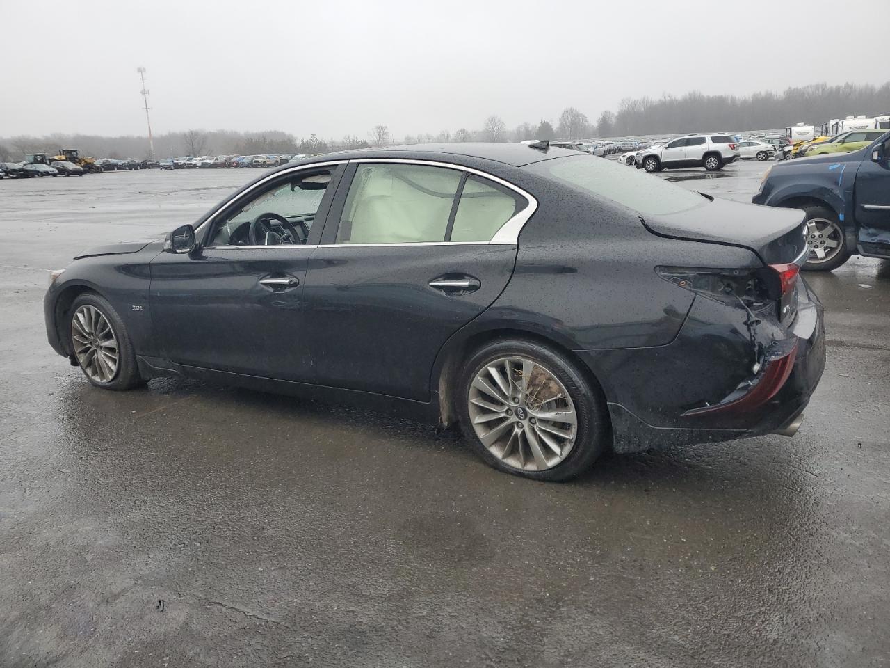 2019 Infiniti Q50 - Image 2
