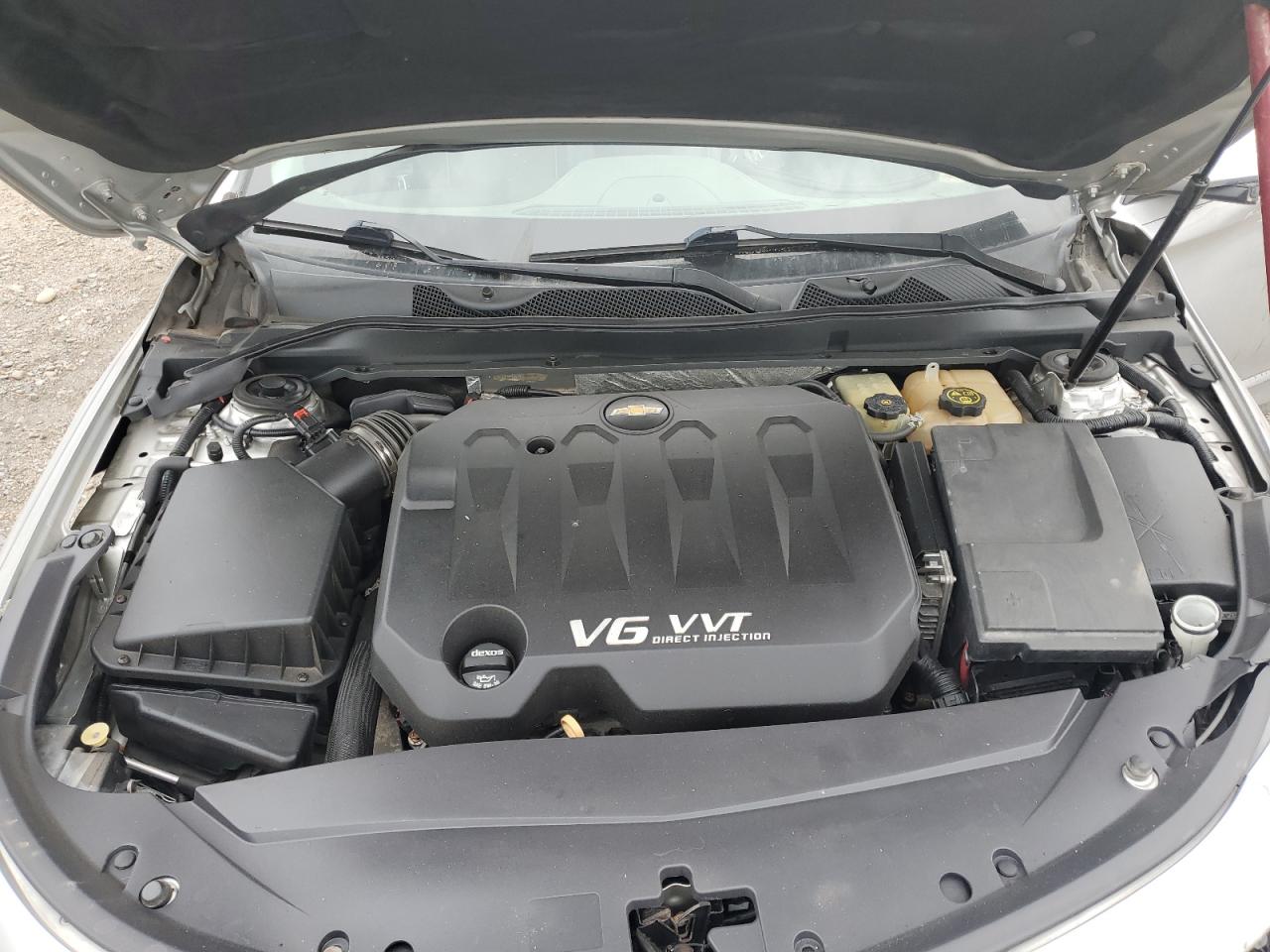 2015 Chevrolet Impala - Image 13