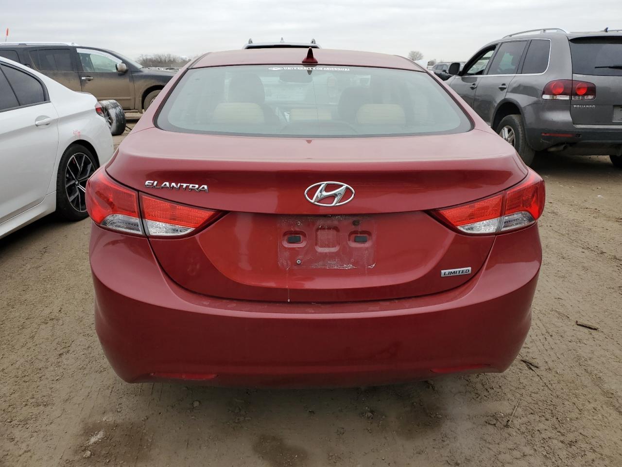 2012 Hyundai Elantra - Image 6