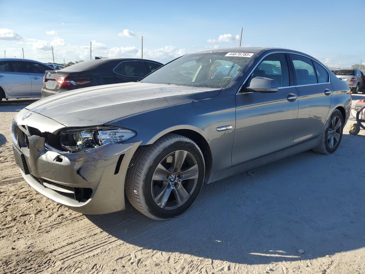 2012 BMW 5er - Image 1