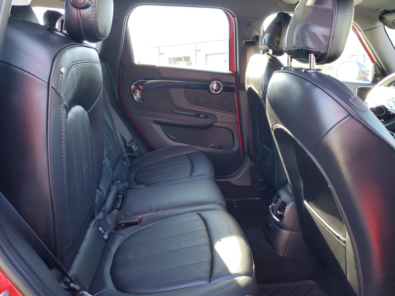 2019 MINI Cooper - Image 11
